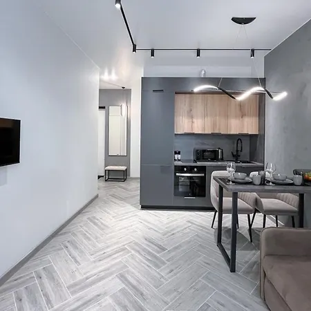Johanna Hotel *